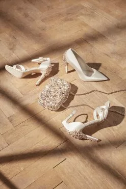 Dune London Cream Boutiques Caged Heel Courts -Style Sole Zone 126749s7